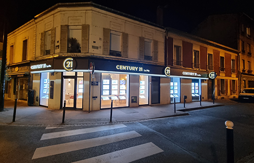 CENTURY 21 La Pie