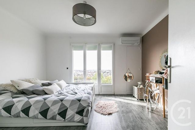 Maison &agrave; vendre - 9 pi&egrave;ces - 214,27 m2 - Chennevieres Sur Marne - 94 - ILE-DE-FRANCE