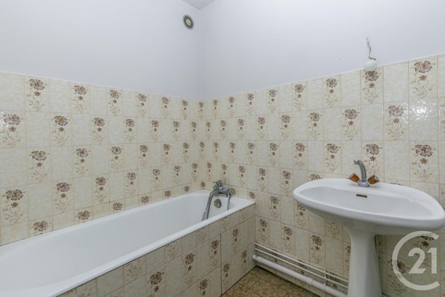 Appartement F4 à vendre - 4 pièces - 87,97 m2 - St Maur Des Fosses - 94 - ILE-DE-FRANCE