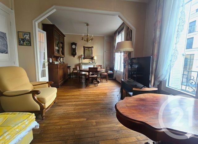 Appartement F3 à vendre ST MAUR DES FOSSES