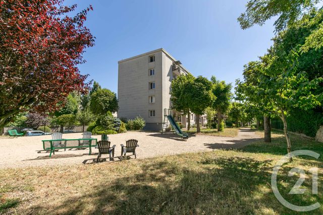 Appartement F4 &agrave; vendre - 4 pi&egrave;ces - 75,57 m2 - St Maur Des Fosses - 94 - ILE-DE-FRANCE