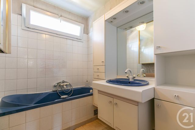 Appartement F4 &agrave; vendre - 4 pi&egrave;ces - 75,57 m2 - St Maur Des Fosses - 94 - ILE-DE-FRANCE