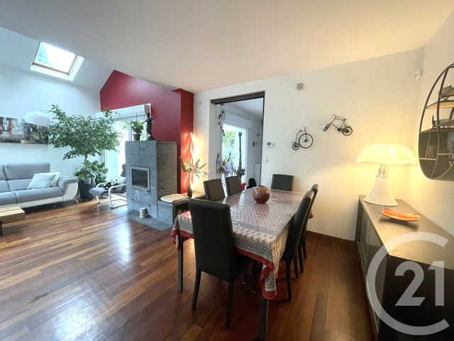 Maison &agrave; vendre - 9 pi&egrave;ces - 193 m2 - St Maur Des Fosses - 94 - ILE-DE-FRANCE