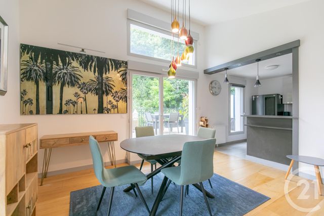 Appartement Duplex à vendre - 5 pièces - 92,16 m2 - Chennevieres Sur Marne - 94 - ILE-DE-FRANCE