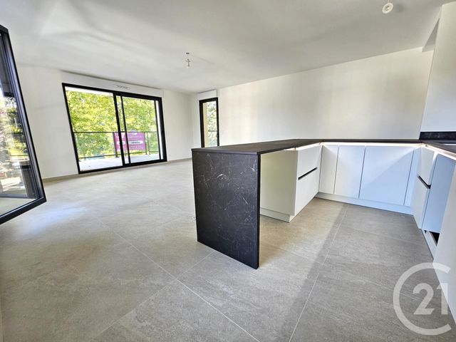 Appartement F3 à vendre - 3 pièces - 81,02 m2 - St Maur Des Fosses - 94 - ILE-DE-FRANCE