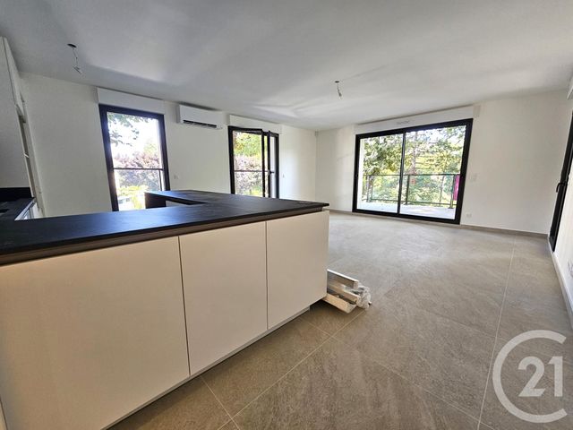 Appartement F3 à vendre ST MAUR DES FOSSES