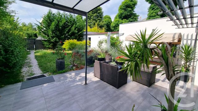 Maison à vendre - 5 pièces - 147,45 m2 - La Varenne St Hilaire - 94 - ILE-DE-FRANCE