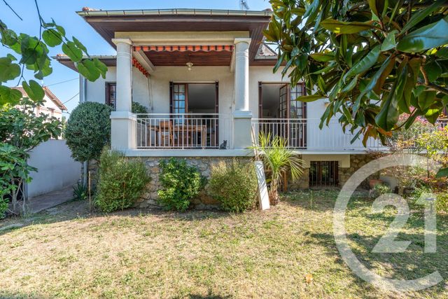 Maison à vendre - 5 pièces - 94,18 m2 - La Varenne St Hilaire - 94 - ILE-DE-FRANCE