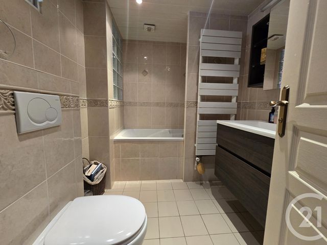 Maison à vendre - 6 pièces - 150 m2 - Ormesson Sur Marne - 94 - ILE-DE-FRANCE