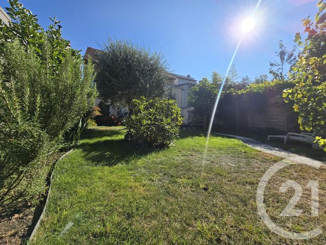 Maison à vendre - 6 pièces - 150 m2 - Ormesson Sur Marne - 94 - ILE-DE-FRANCE