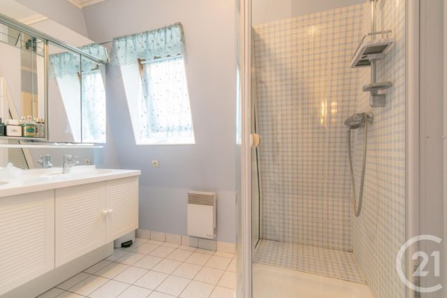 Maison &agrave; vendre - 7 pi&egrave;ces - 154,32 m2 - La Varenne St Hilaire - 94 - ILE-DE-FRANCE