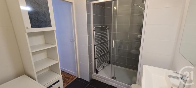 Appartement F2 à louer - 2 pièces - 39,20 m2 - St Maur Des Fosses - 94 - ILE-DE-FRANCE