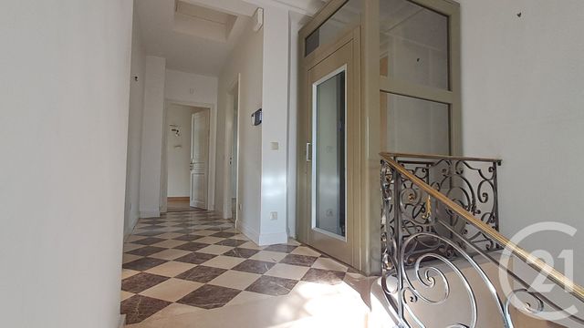 Maison à vendre - 7 pièces - 274,33 m2 - St Maur Des Fosses - 94 - ILE-DE-FRANCE