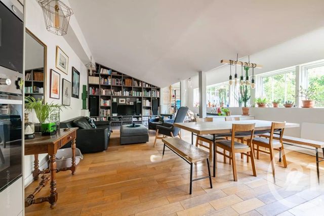 Maison à vendre LA VARENNE ST HILAIRE