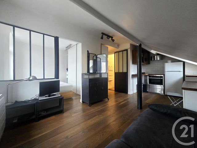 Appartement F2 à vendre LA VARENNE ST HILAIRE