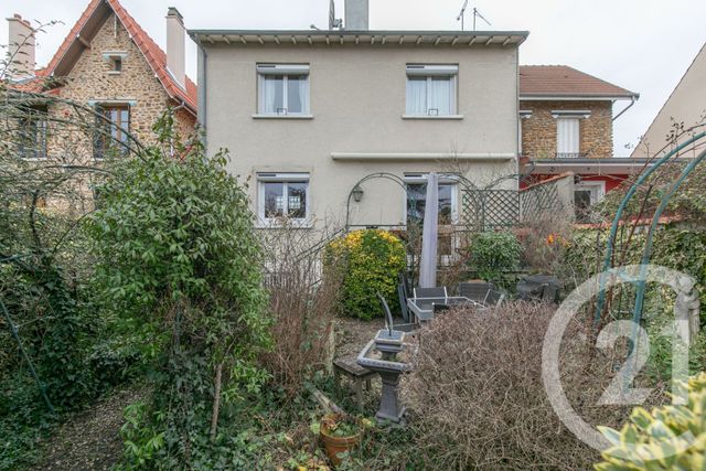 Maison à vendre ST MAUR DES FOSSES