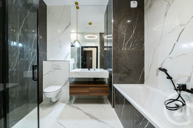 Appartement F4 &agrave; vendre - 5 pi&egrave;ces - 82,26 m2 - La Varenne St Hilaire - 94 - ILE-DE-FRANCE