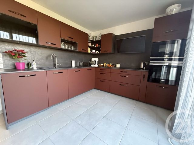 Appartement F5 &agrave; vendre - 5 pi&egrave;ces - 98,40 m2 - La Varenne St Hilaire - 94 - ILE-DE-FRANCE