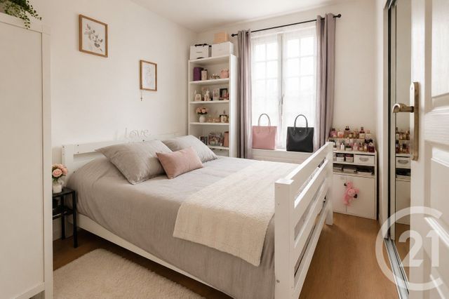 Appartement F3 &agrave; vendre - 3 pi&egrave;ces - 50,82 m2 - La Varenne St Hilaire - 94 - ILE-DE-FRANCE