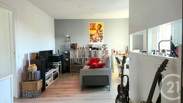 Appartement F4 à vendre ST MAUR DES FOSSES