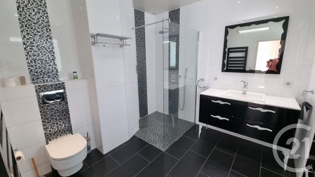 Maison &agrave; vendre - 8 pi&egrave;ces - 192,42 m2 - La Varenne St Hilaire - 94 - ILE-DE-FRANCE