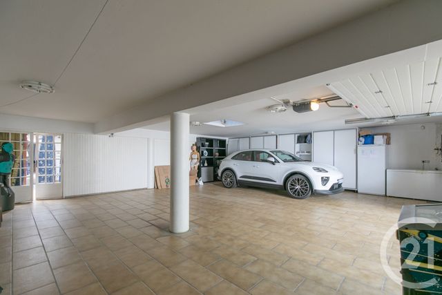 Maison &agrave; vendre - 8 pi&egrave;ces - 301,54 m2 - St Maur Des Fosses - 94 - ILE-DE-FRANCE