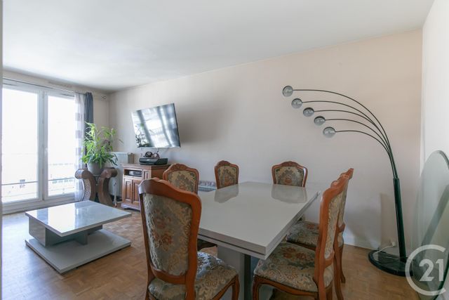 Appartement F3 à vendre ST MAUR DES FOSSES