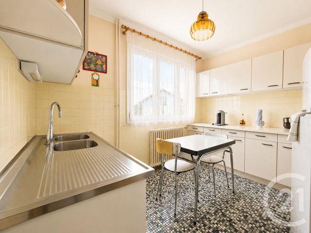 Maison &agrave; vendre - 5 pi&egrave;ces - 136,35 m2 - Ormesson Sur Marne - 94 - ILE-DE-FRANCE