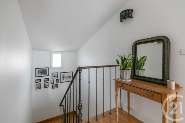 Appartement Duplex &agrave; vendre - 6 pi&egrave;ces - 104,63 m2 - Chennevieres Sur Marne - 94 - ILE-DE-FRANCE