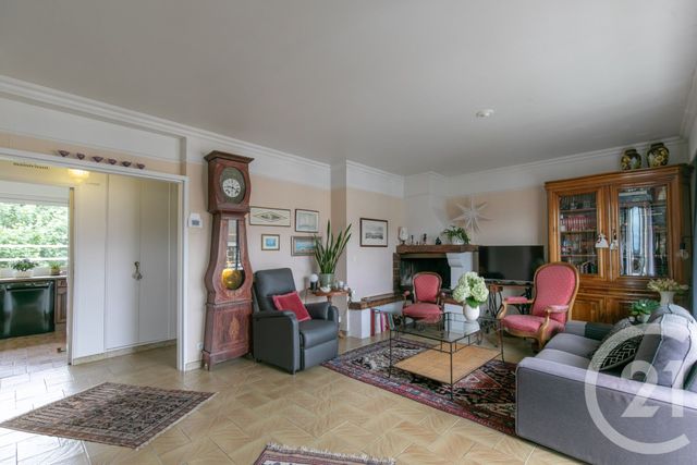Appartement Duplex &agrave; vendre - 6 pi&egrave;ces - 104,63 m2 - Chennevieres Sur Marne - 94 - ILE-DE-FRANCE