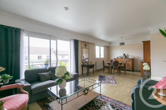 Appartement Duplex &agrave; vendre - 6 pi&egrave;ces - 104,63 m2 - Chennevieres Sur Marne - 94 - ILE-DE-FRANCE