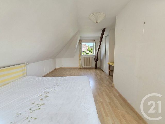 Maison &agrave; vendre - 7 pi&egrave;ces - 128,87 m2 - Chennevieres Sur Marne - 94 - ILE-DE-FRANCE