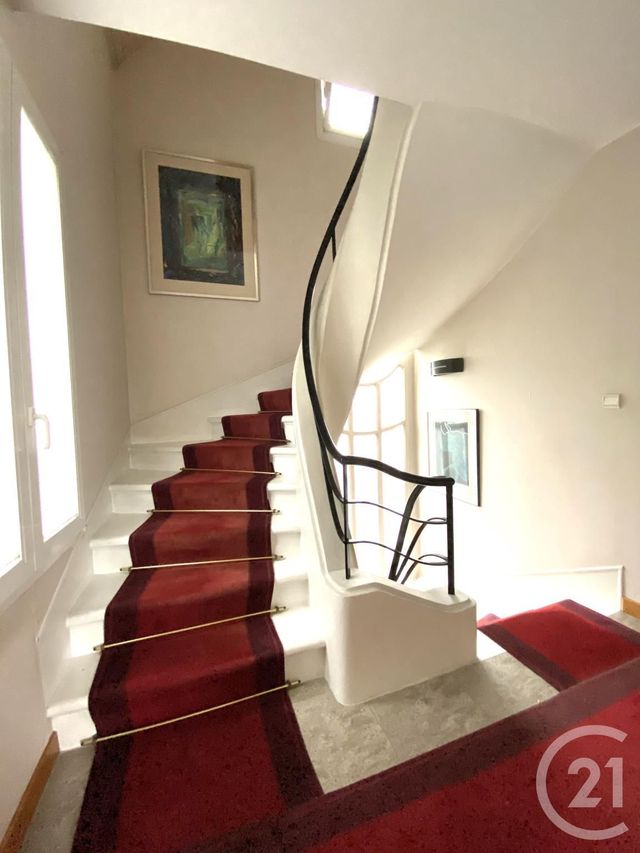 Maison à vendre - 8 pièces - 220 m2 - La Varenne St Hilaire - 94 - ILE-DE-FRANCE