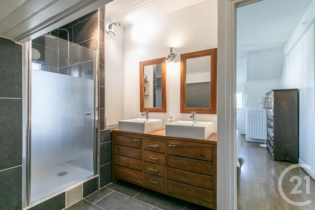 Maison &agrave; vendre - 6 pi&egrave;ces - 173,35 m2 - St Maur Des Fosses - 94 - ILE-DE-FRANCE