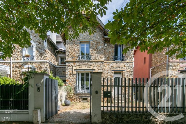Maison à vendre ST MAUR DES FOSSES
