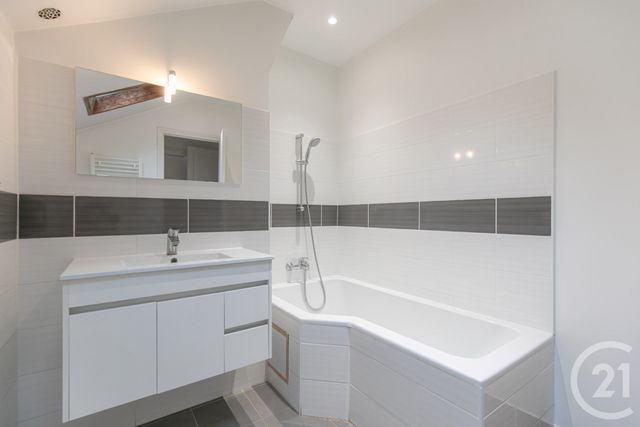 Maison &agrave; vendre - 6 pi&egrave;ces - 101,14 m2 - St Maur Des Fosses - 94 - ILE-DE-FRANCE