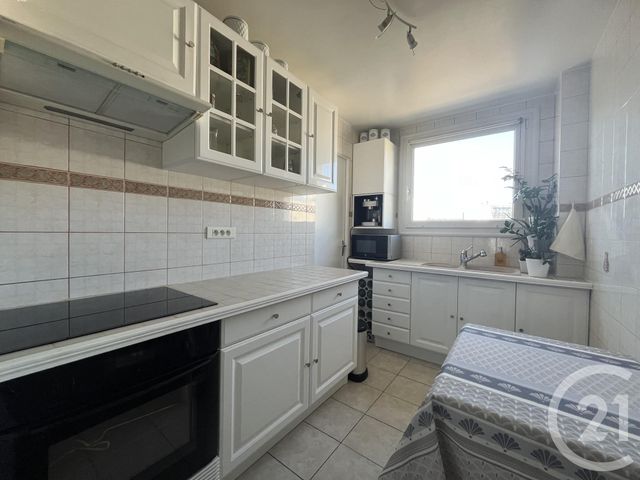 Appartement F3 à vendre - 3 pièces - 60,60 m2 - St Maur Des Fosses - 94 - ILE-DE-FRANCE