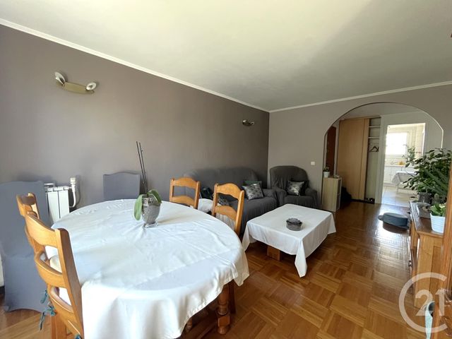 Appartement F3 à vendre - 3 pièces - 60,60 m2 - St Maur Des Fosses - 94 - ILE-DE-FRANCE