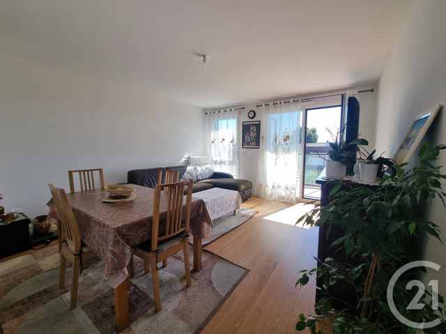 Appartement F4 à vendre ST MAUR DES FOSSES