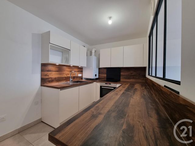 Appartement F4 à vendre ST MAUR DES FOSSES