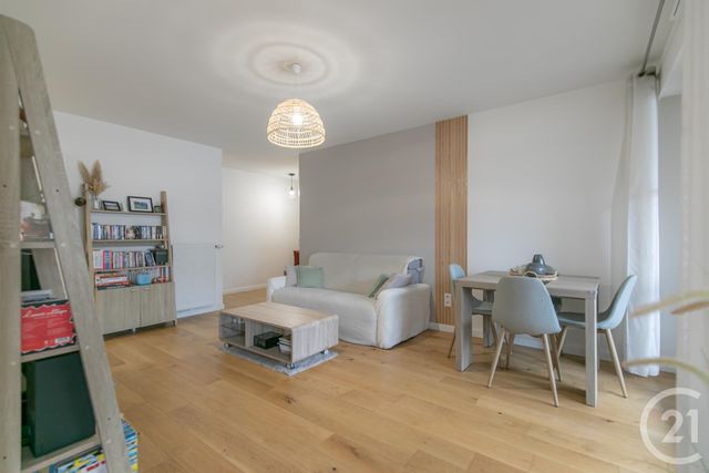 Appartement F3 &agrave; vendre - 3 pi&egrave;ces - 72,24 m2 - St Maur Des Fosses - 94 - ILE-DE-FRANCE
