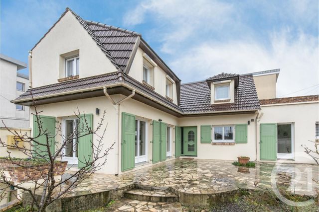 Maison à vendre ST MAUR DES FOSSES