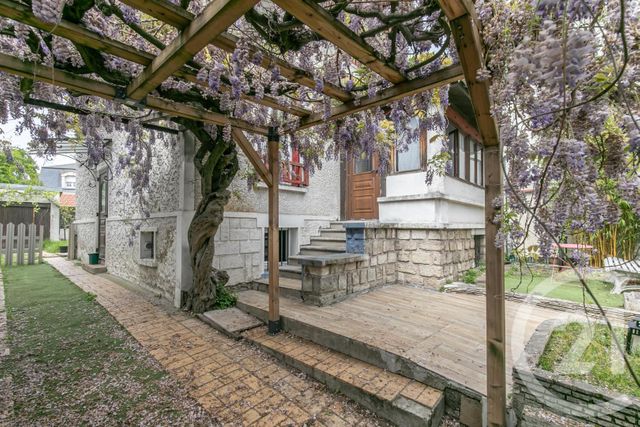 Maison à vendre - 6 pièces - 75,29 m2 - La Varenne St Hilaire - 94 - ILE-DE-FRANCE