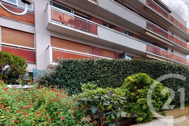 Appartement F3 à vendre ST MAUR DES FOSSES