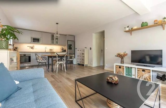 Afficher la photo en grand Appartement F2 à vendre - 2 pièces - 47,41 m2 - St Maur Des Fosses - 94 - ILE-DE-FRANCE