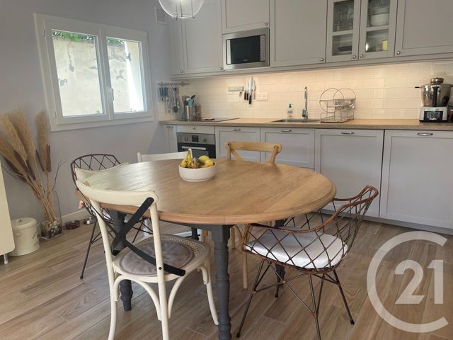 Afficher la photo en grand Appartement F2 à vendre - 2 pièces - 47,41 m2 - St Maur Des Fosses - 94 - ILE-DE-FRANCE