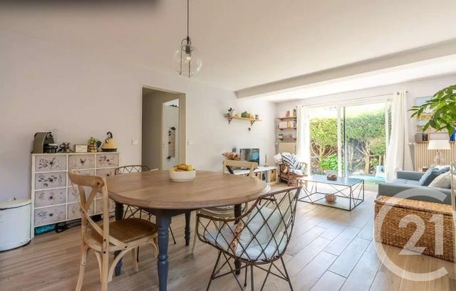 Afficher la photo en grand Appartement F2 à vendre - 2 pièces - 47,41 m2 - St Maur Des Fosses - 94 - ILE-DE-FRANCE