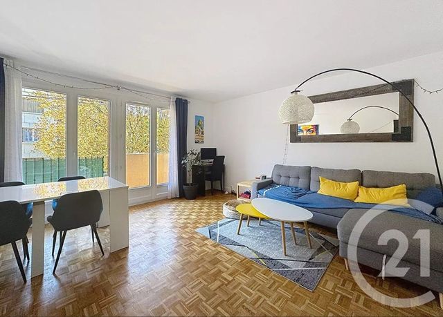 Appartement F3 à vendre - 3 pièces - 71 m2 - St Maur Des Fosses - 94 - ILE-DE-FRANCE
