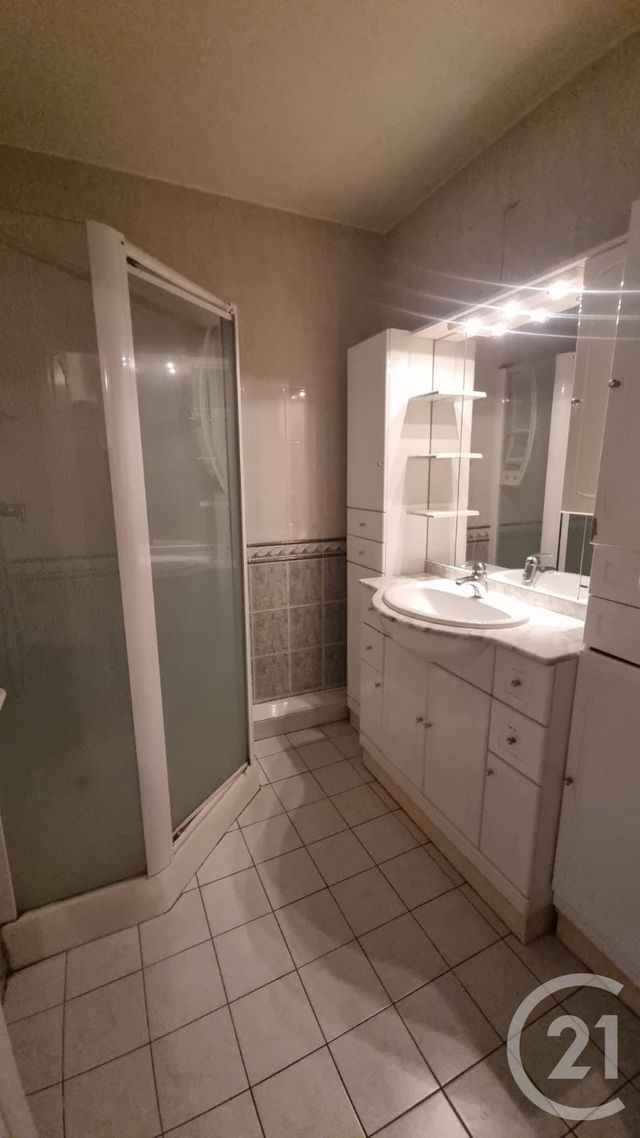 Appartement F3 à vendre - 3 pièces - 63,84 m2 - St Maur Des Fosses - 94 - ILE-DE-FRANCE