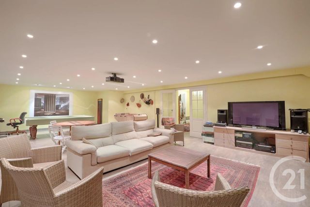Afficher la photo en grand Maison à vendre - 9 pièces - 330 m2 - La Varenne St Hilaire - 94 - ILE-DE-FRANCE